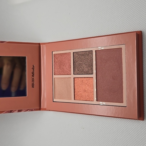 Buxom On The Rocks Eye And Cheek Palette - Picture 2 of 3